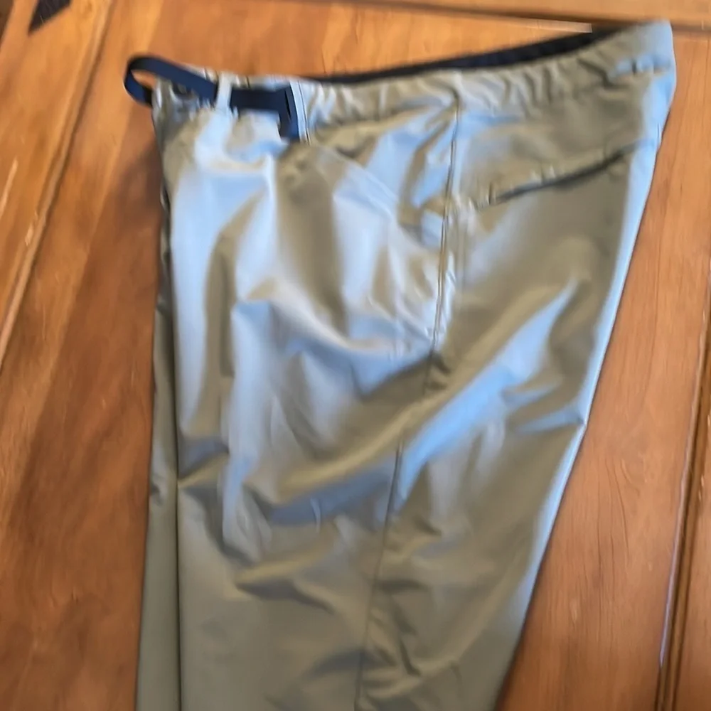 Rei NWOT Nylon Pants Large-30L